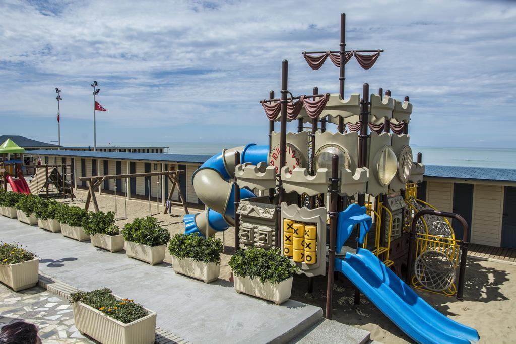 Hotel Riviera Blu Tirrenia Zewnętrze zdjęcie