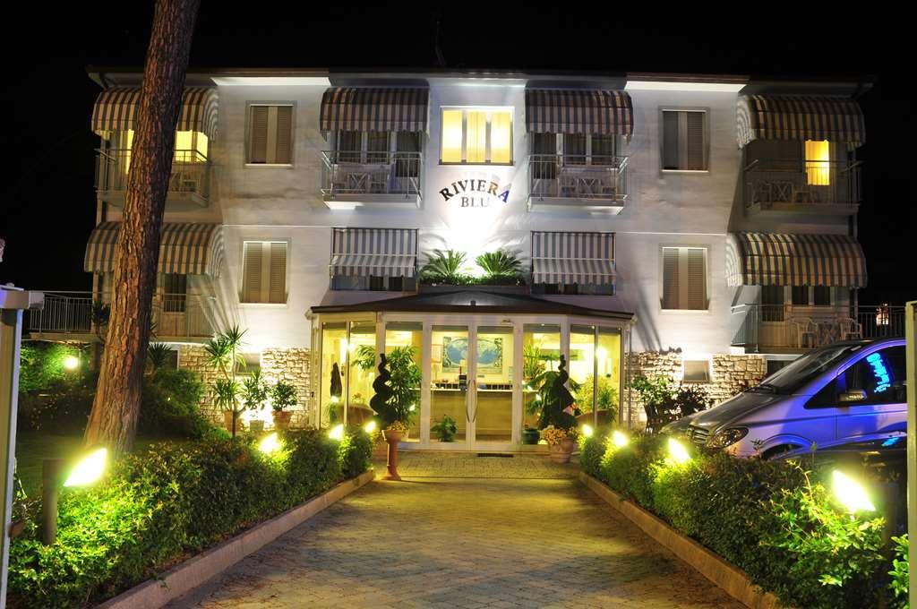 Hotel Riviera Blu Tirrenia Zewnętrze zdjęcie